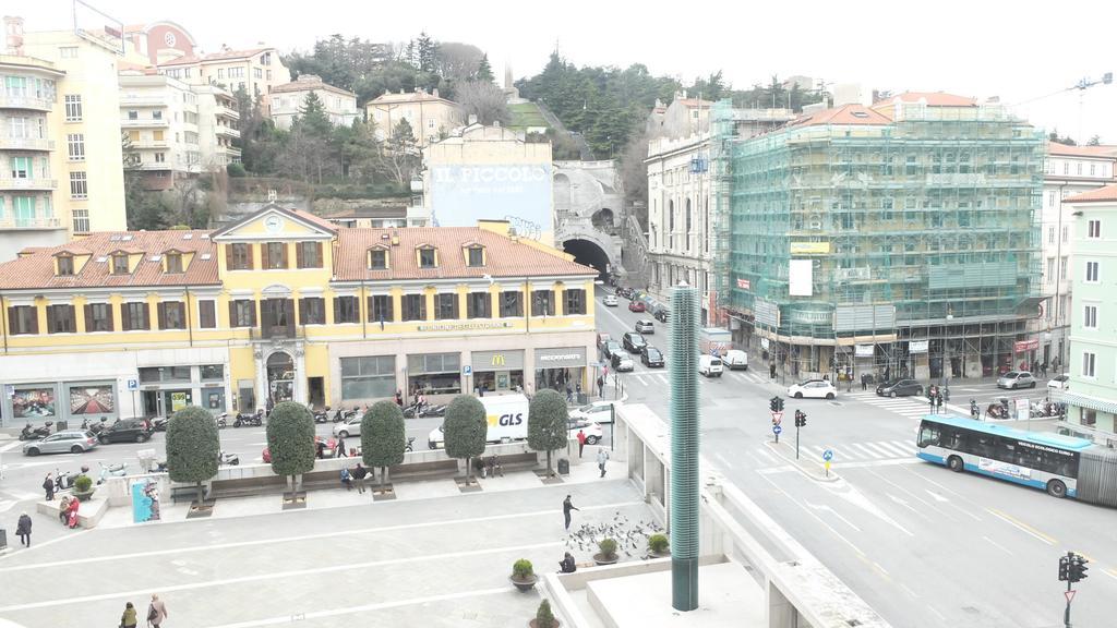 B&B Piazza Goldoni Triest Exterior foto